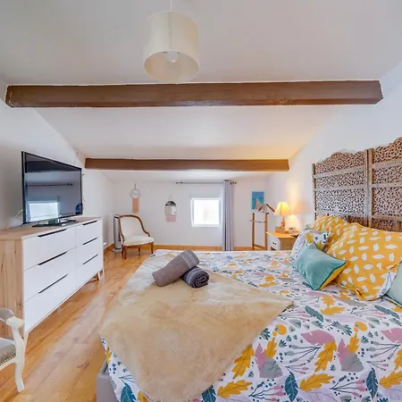 Maison En Pierre A Proche Bordeaux